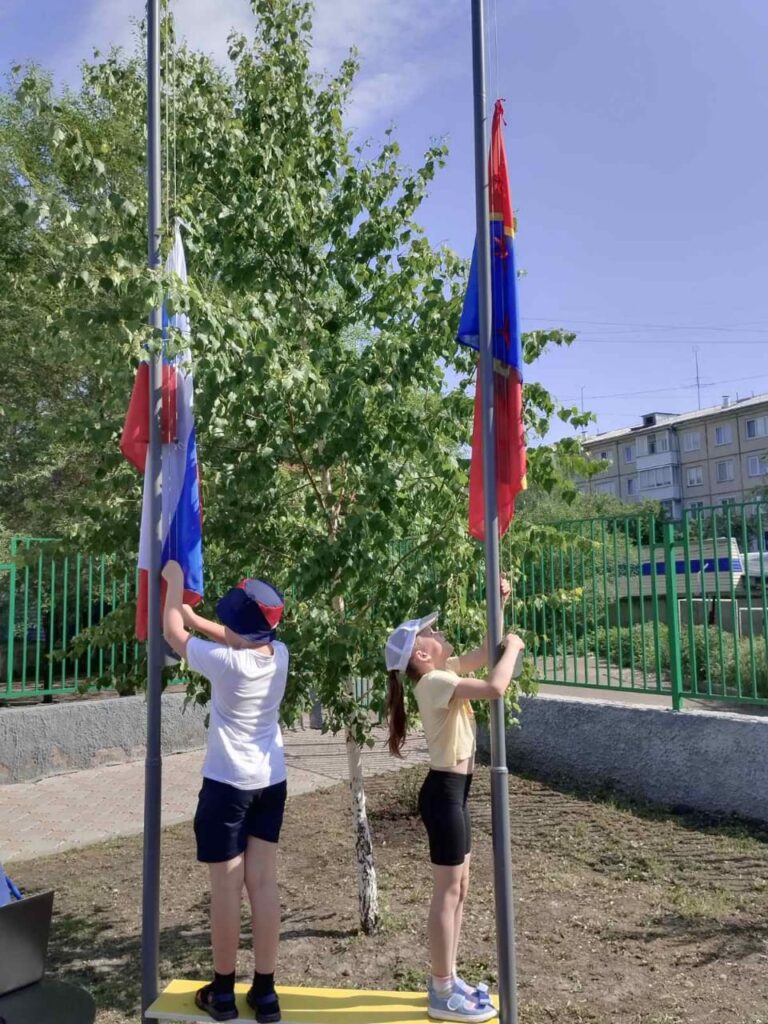 Красноярские детские сады празднуют День России и День города | 12.06.2023  | Красноярск - БезФормата