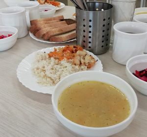 Родители Ленинского района проверили еду в школьных столовых