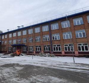 В ремонтируемой школе № 42 начались сантехнические и электромонтажные работы