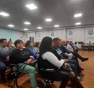 Красноярские родители обсудили особенности психологического климата в семье  и школе