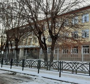 Одна из старейших школ открылась на левобережье​ после ремонта
