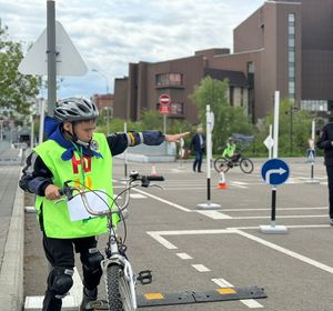 В Красноярске прошёл ежегодный городской конкурс «Безопасное колесо 2025»