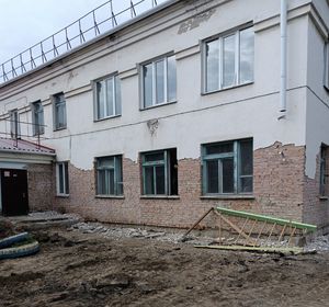 В Красноярске делают капитальный ремонт сразу в двух детских садах